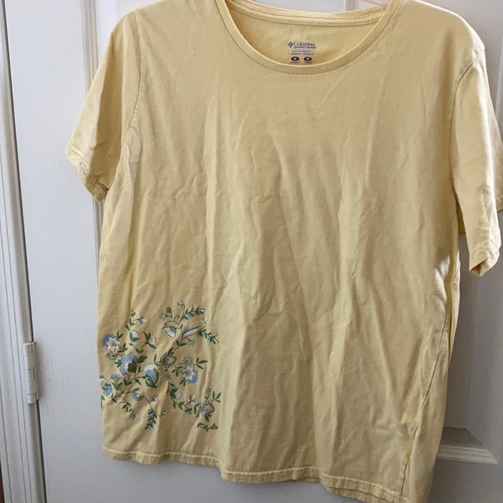 LADIES Columbia tee medium